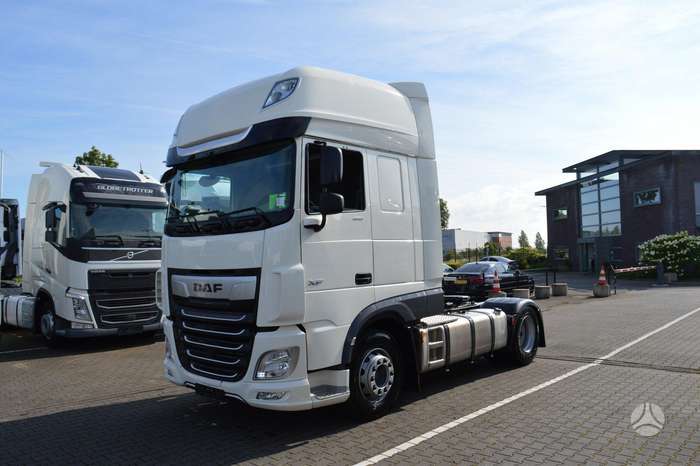 Daf Xf Super Space Cab Miegamosios Vietos M A