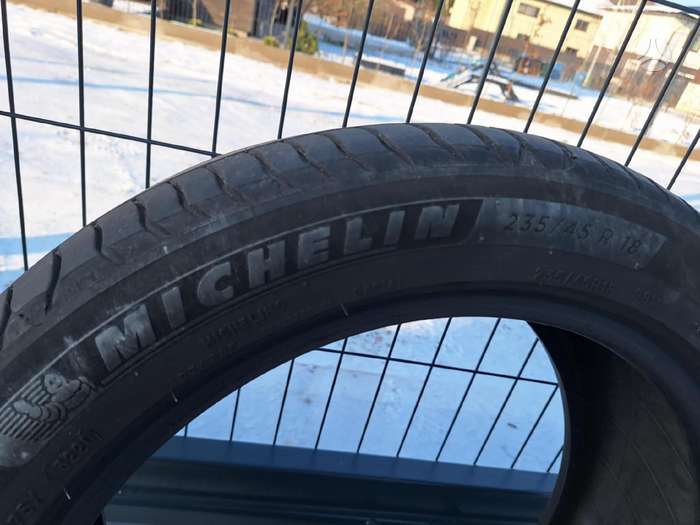 Michelin Primacy 4 vasarinės 235 45 R18 A27591401