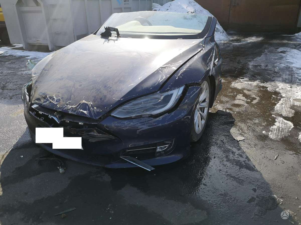 Tesla Model S Dalimis D L Dali Skambinkite Viber