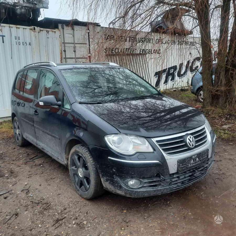 Volkswagen Touran Dalimis Automobilis Ardomas Dalimis