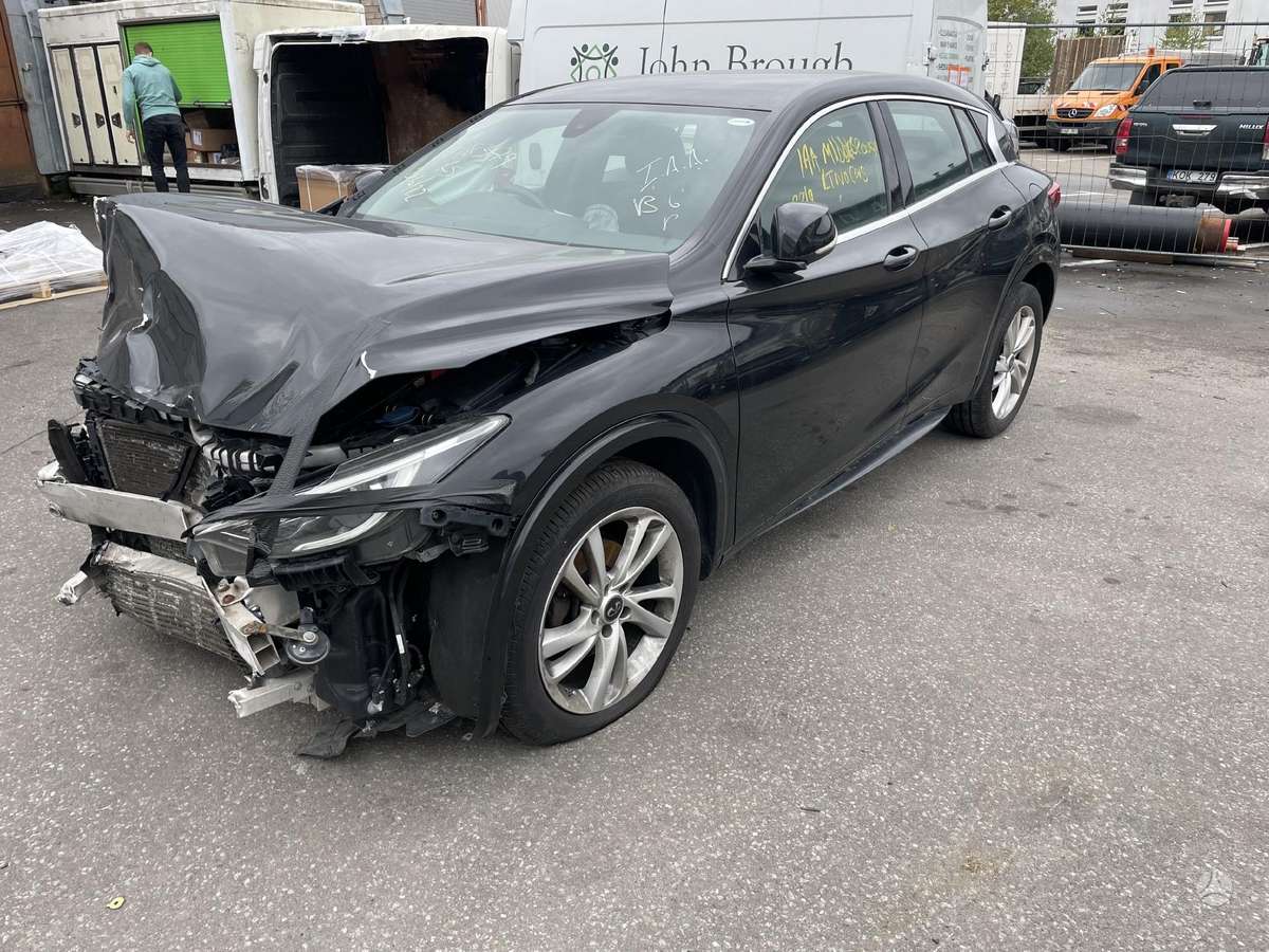 Infiniti Q30 dalimis Dėl dalių skambinkite 370 601 801 26 viber