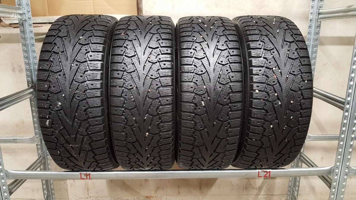 Pirelli Ice ZeroTM apie 8mm žieminės 245 45 R20 A22411520