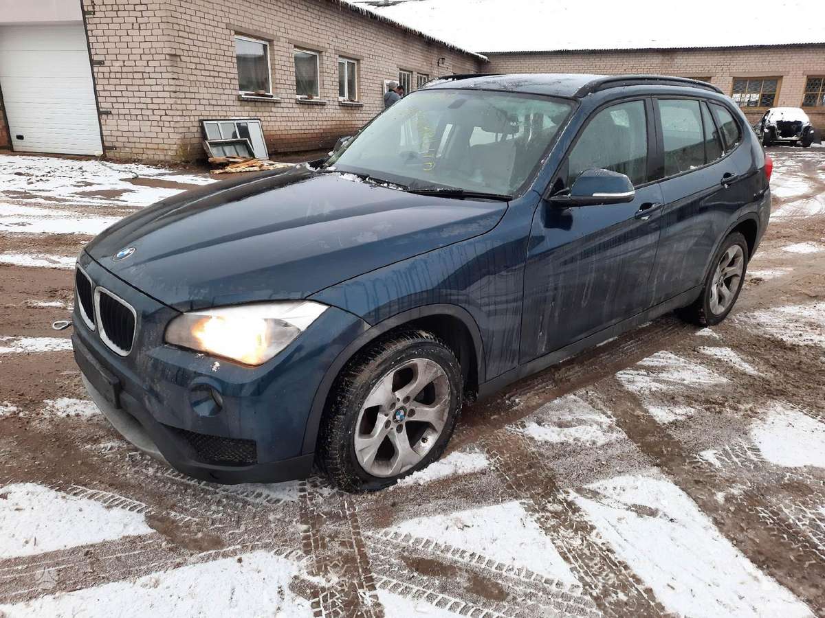 Bmw X Spalvos Kodas B Variklio Kodas N D C F Serijos Taip Pat