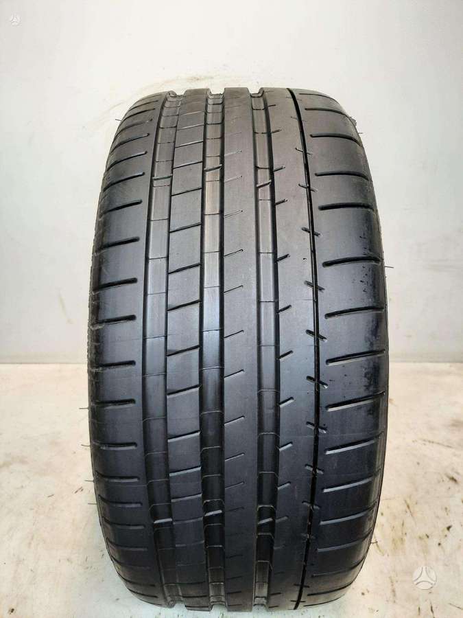 Michelin Pilot Super Sport 2022m vasarinės 225 40 R18 A23126107