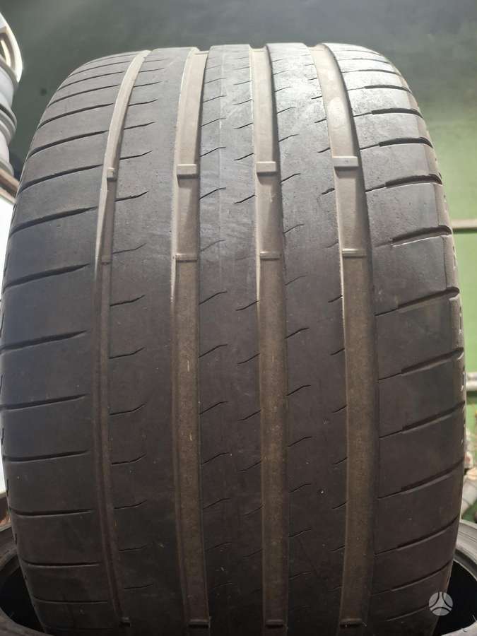 Bridgestone M Vasaras R A