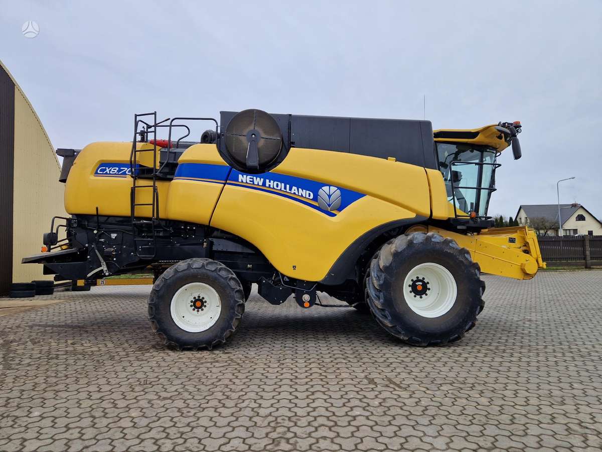 New Holland Cx Kombainai M A