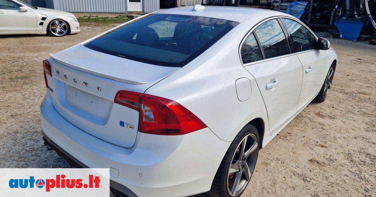 Volvo S60 Dalimis Volvo S60 2015 For Parts We Can Transport Parts To