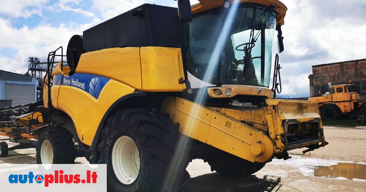 New Holland CX860 Kombainai 2005 M A25018103