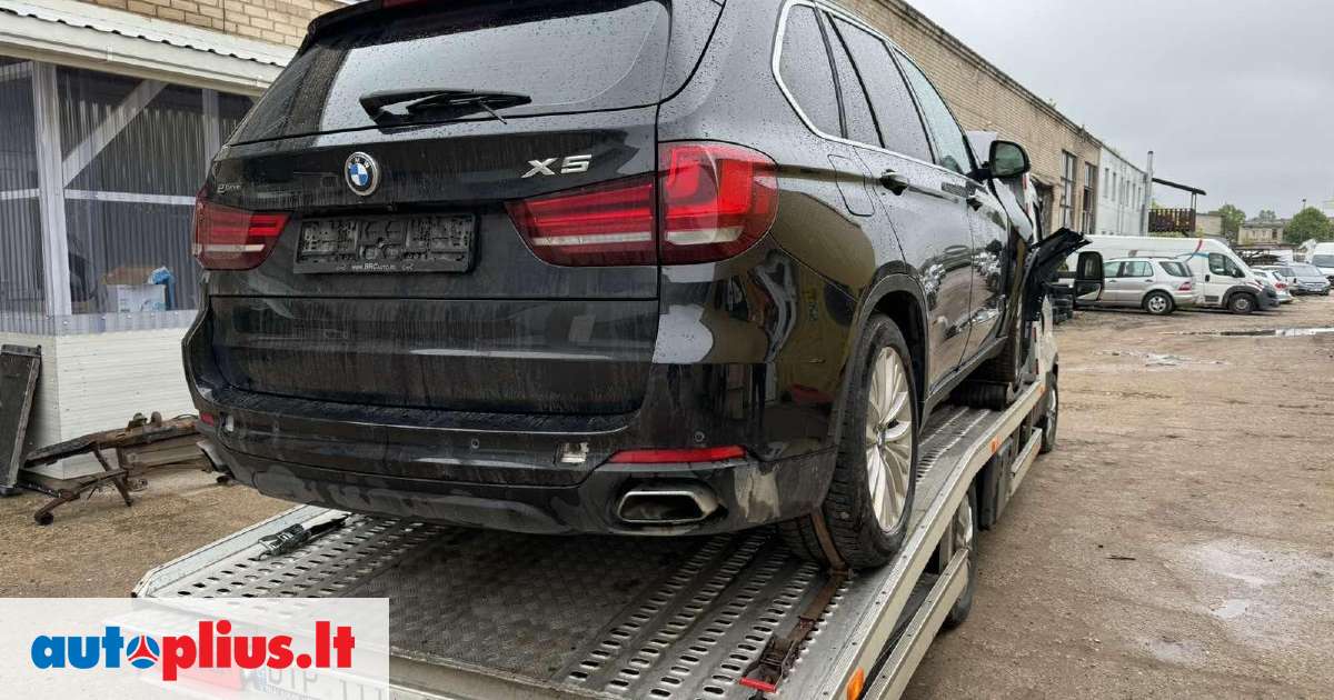 BMW X5 Dalis Siunciu Detali Vysylaju 2015 M A25794230