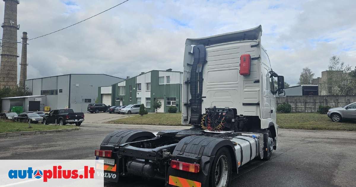 Volvo FH MEGA Double Sleeper 2013 12 M A26808385