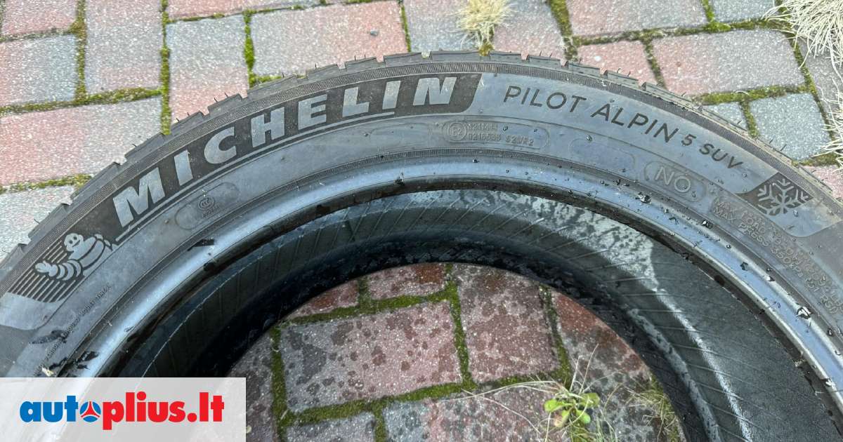 Michelin PILOT ALPIN 5 SUV Ziemas 295 40 R20 A26830801