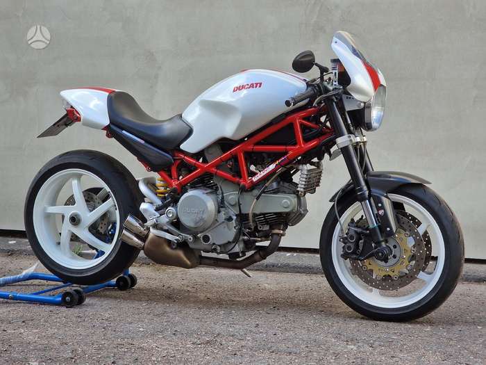 ducati monster 800cc