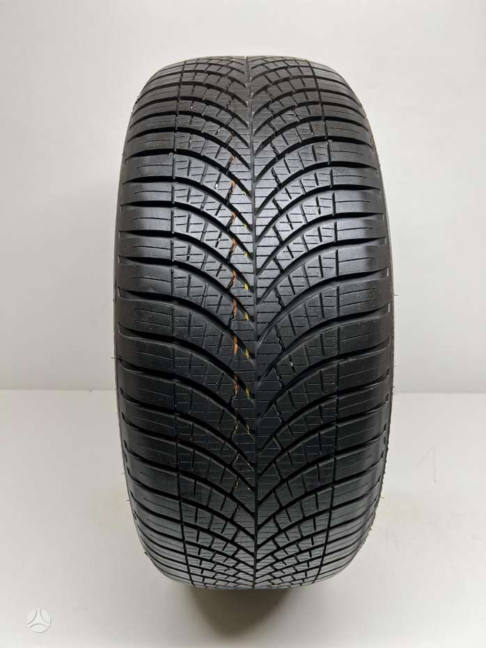 225/45 R18 goodyear padangos | Padangos123.lt