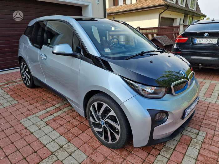 BMW i3, hatchback