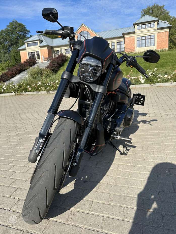 Harley-Davidson FXDR 1800cc, чопперы / круизеры / custom