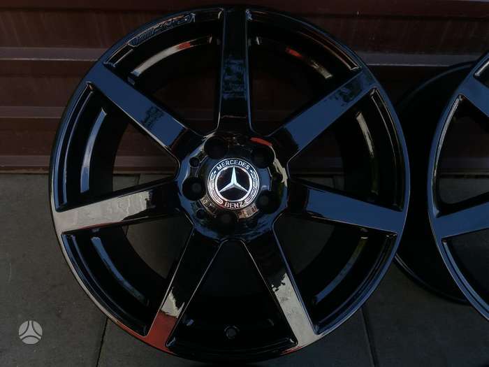 W204 Rims R18 Mercedes-Benz ORIGINAL AMG W204, lengvojo lydinio, R18 | A24195071