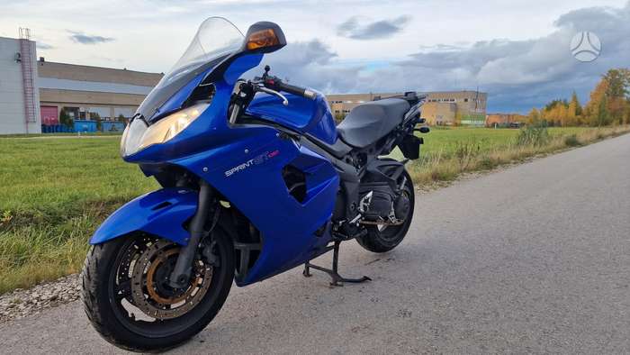 Triumph Sprint 1050cc, touring / sport touring