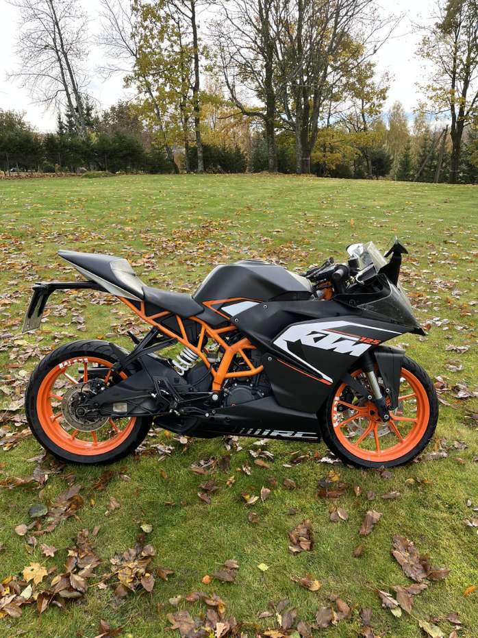 Ktm Rc 125cc Sportiniai Superbikes 2016 02 M A24501042