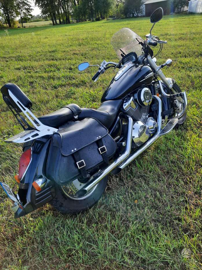 Honda shadow deals 1800cc