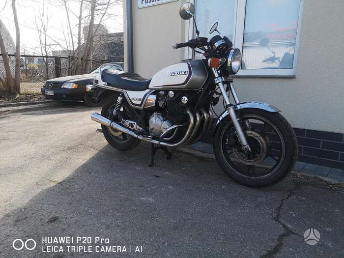 Suzuki GS 1100cc, street / classic