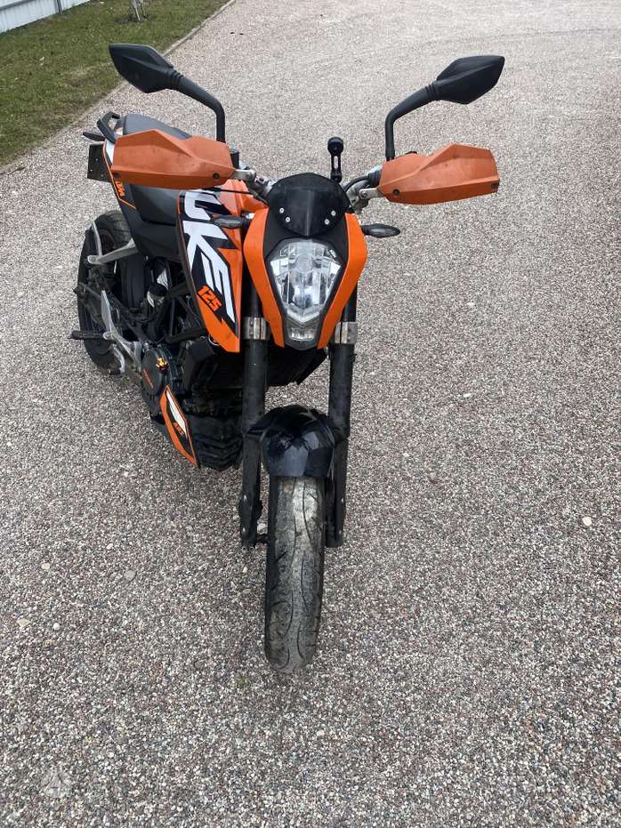 Ktm duke 125 deals kaina