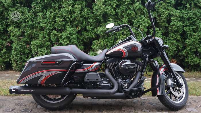 Harley-Davidson FLHR 1690cc, choppers / cruisers / custom