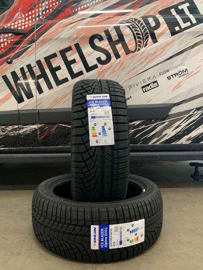 Sailun ICE Blazer Alpine EVO1, žieminės 225/45 R18 | A26441586