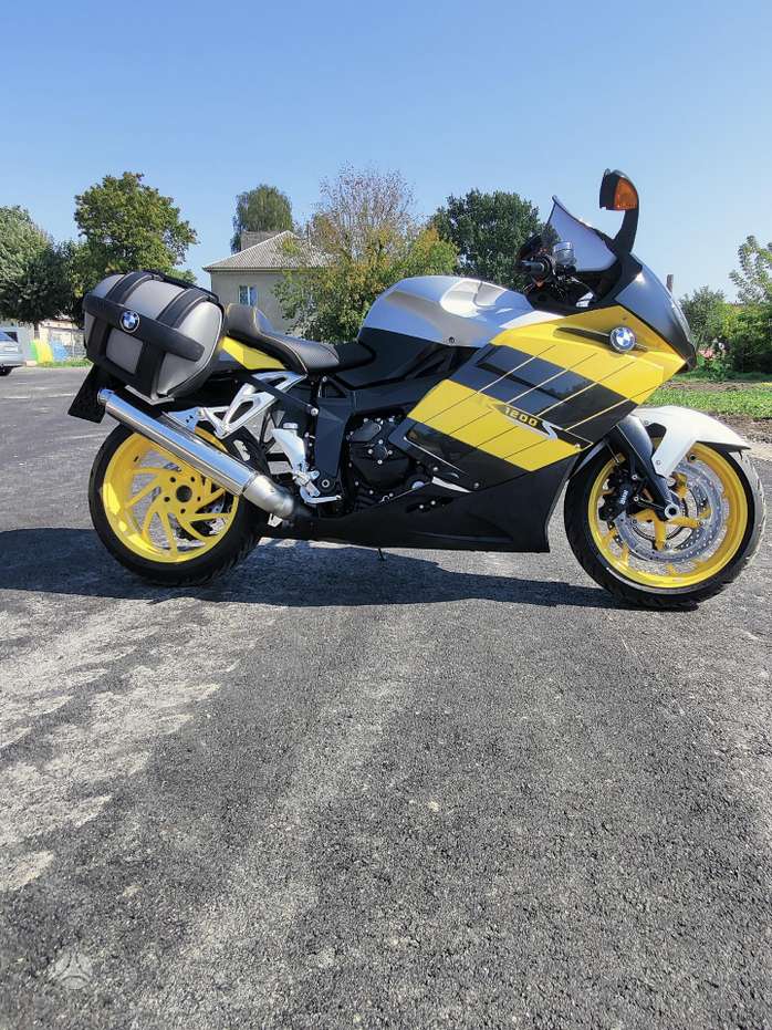 BMW K 1200 S 1200cc, superbikes