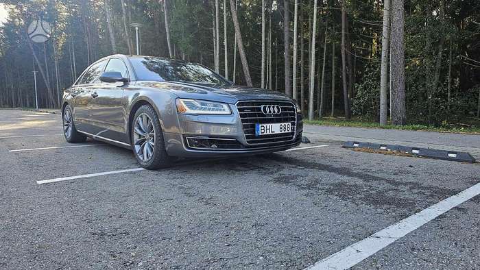 Audi A8, 3.0 l., Седан