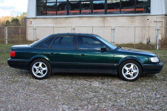 audi-s4-2-2-l-saloon-sedan-1994-petrol.jpg