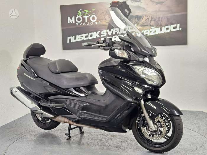 Suzuki Burgman 650cc, scooters / mopeds