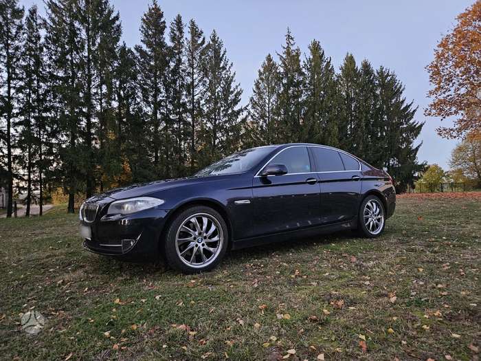 BMW 520, 2.0 l., Седан