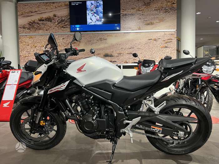 Honda CB 500cc, street / classic