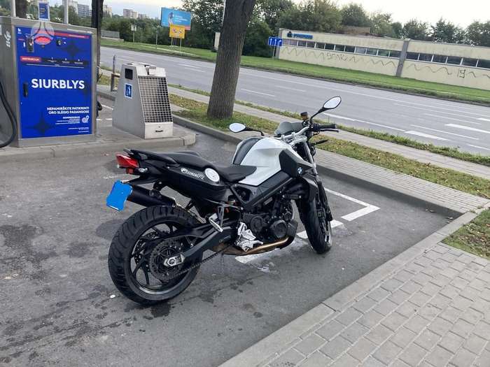 BMW F 800 R 800cc, superbikes