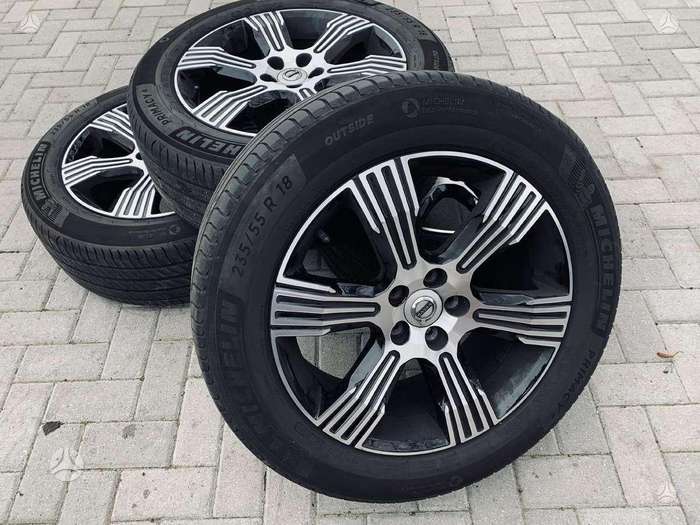 Kita- 871 BMW (Front+rear only) BLAC, lengvojo lydinio, R19