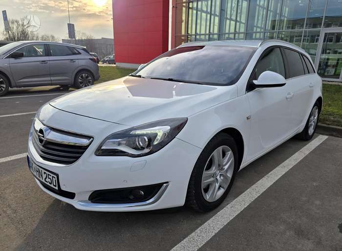 Opel Insignia, 2.0 l., wagon