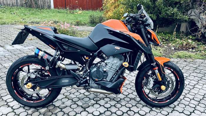 KTM Duke 899cc, street / classic