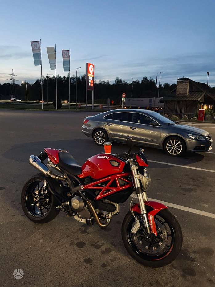 Ducati Monster 803cc, street / classic