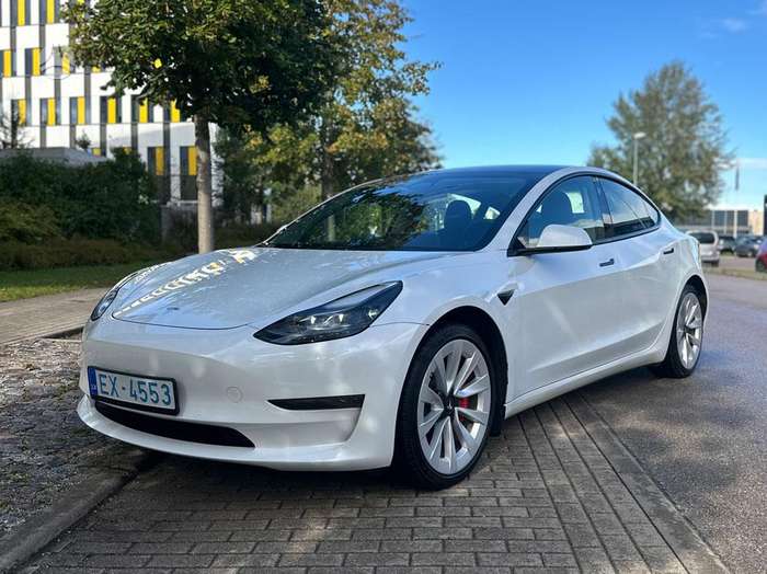 Tesla Model 3, 75 kWh, sedanas