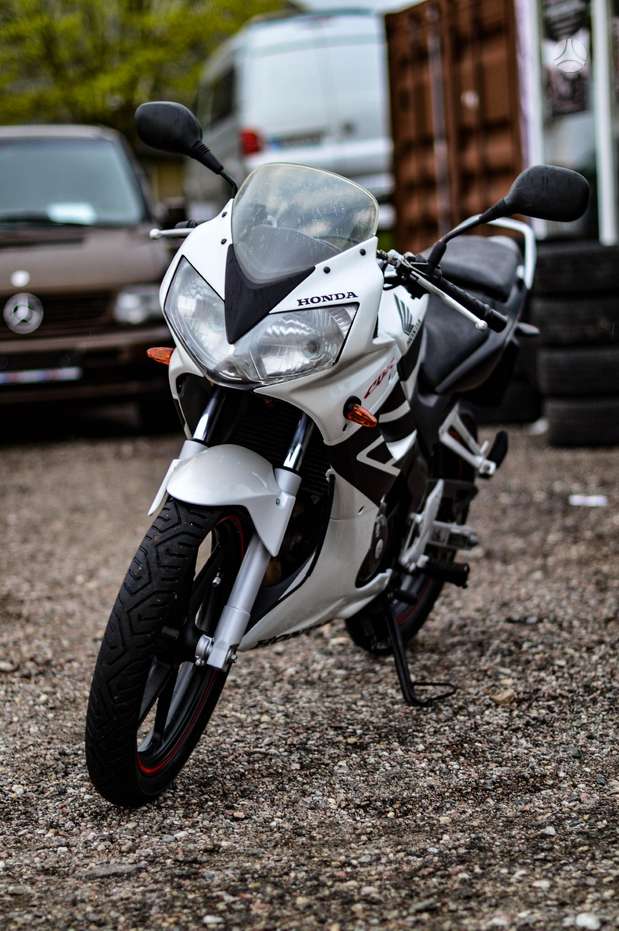 Honda CBR 125cc, street / classic