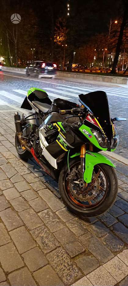 Re❤︎ Kawasaki ZX/ZX-R (Ninja) 1000cc, sporta / superbikes 2008 m