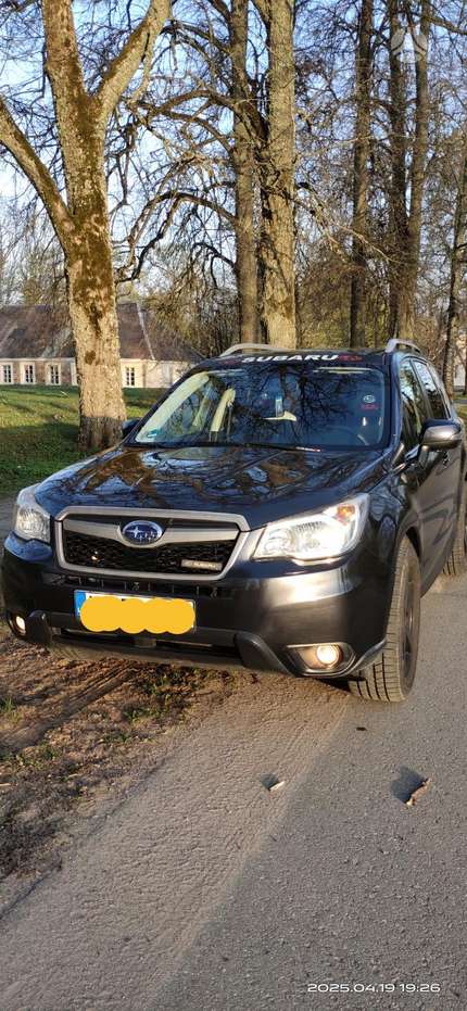 Subaru Forester, 2.0 l., off-road / crossover