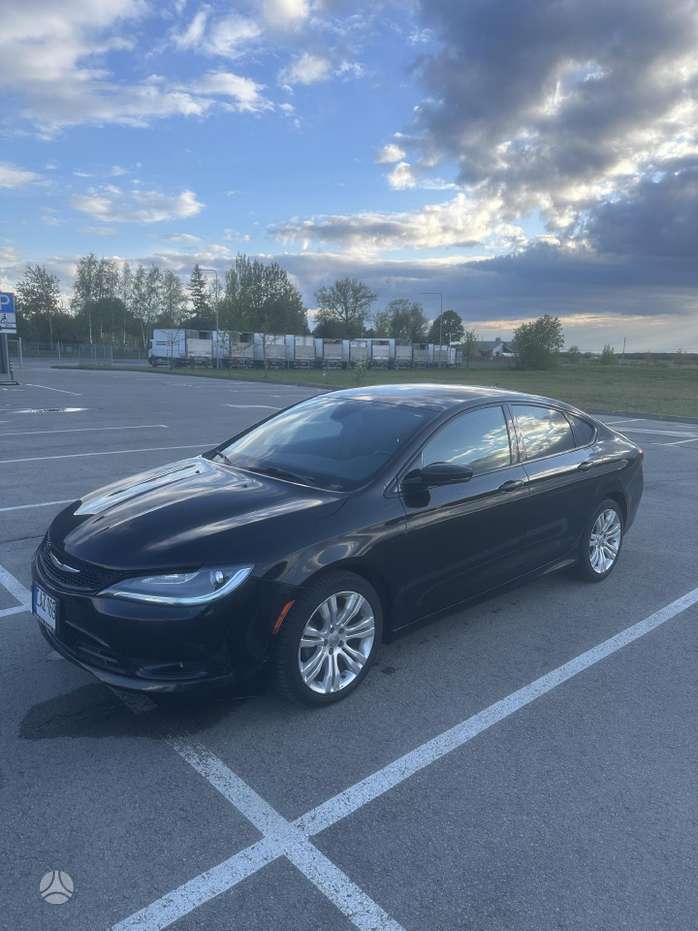 Chrysler 200, 2.4 l., Седан
