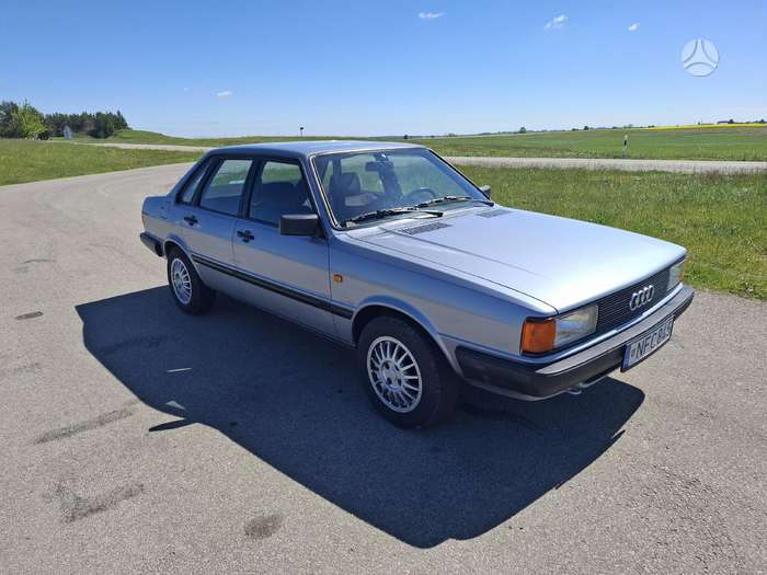 Audi 80, 1.6 l., Седан