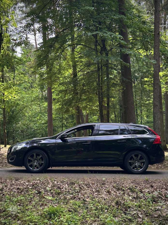 Volvo V60, 2.0 l., universalas