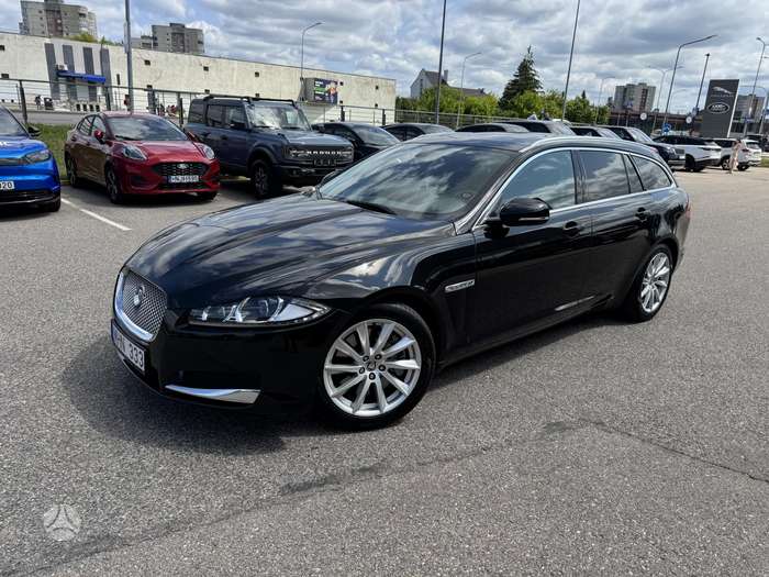 Jaguar XF, 2.2 l., Универсал