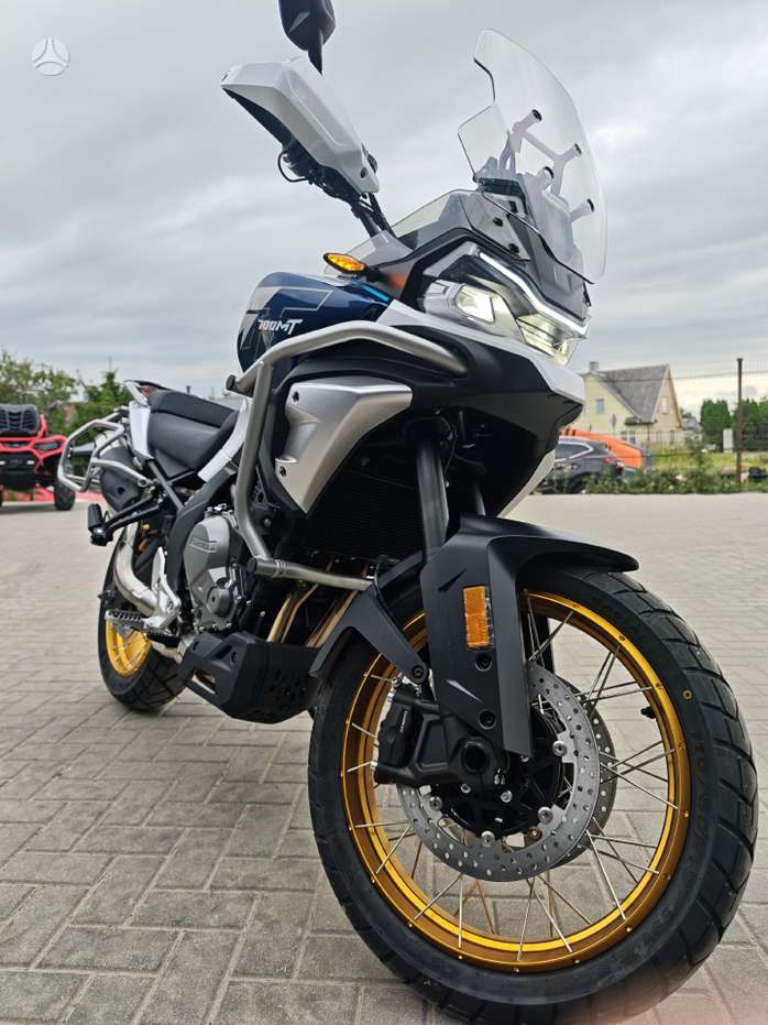 CFMOTO 700MT 693cc, touring / sport touring