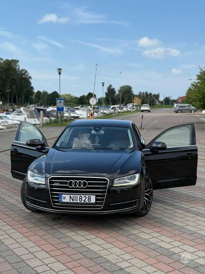 Audi A8, 3.0 l., sedanas