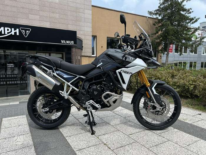 Triumph Tiger 888cc, enduro / adventure