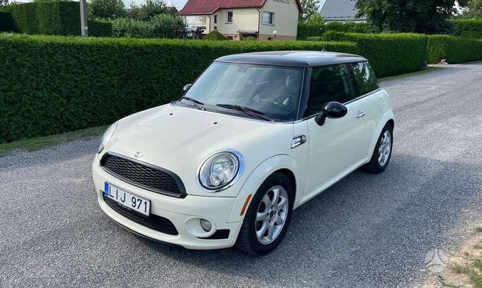 Mini Cooper, 1.6 l., coupe